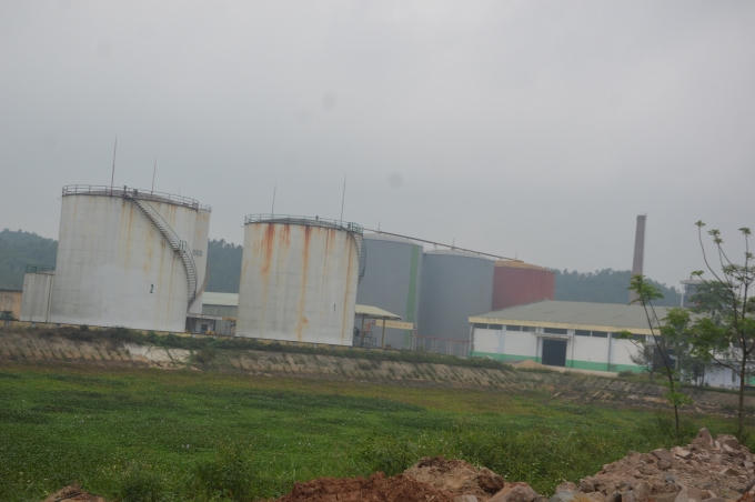 Việc nạo vét hồ sinh thái đã gây ô nhiễm khiến người dân bức xúc.