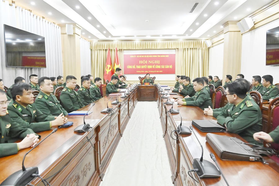 Toàn cảnh hội nghị.