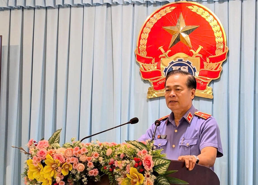 Ông Huỳnh Đông Bắc - Viện trưởng Viện kiểm sát Nhân dân tỉnh An Giang phát biểu tại lễ ký kết