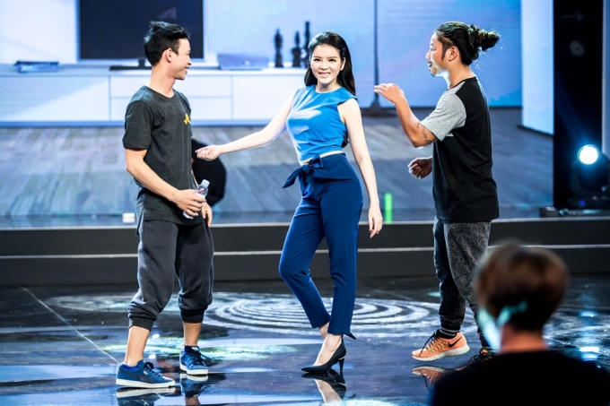 Lý Nhã Kỳ đẹp hút mắt, trổ tài vũ đạo gây bất ngờ