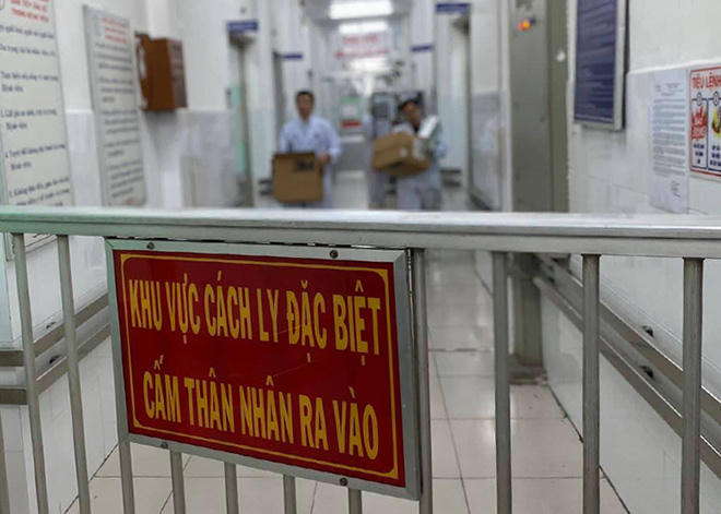 Một trong hai bệnh nhân Trung Quốc được cách ly tại Bệnh viện Chợ Rẫy có kết quả xét nghiệm âm tính với virus corona