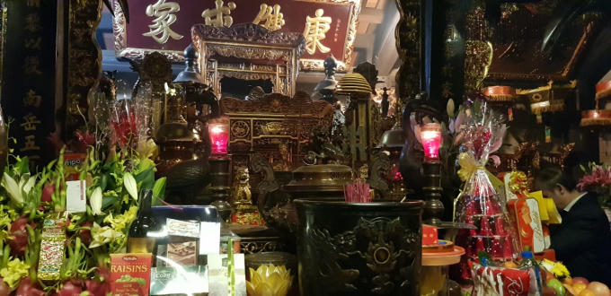 Theo kế hoạch, vào 23h15, đêm 14 tháng Giêng, Ban tổ chức lễ hội thực hiện nghi lễ khai ấn.