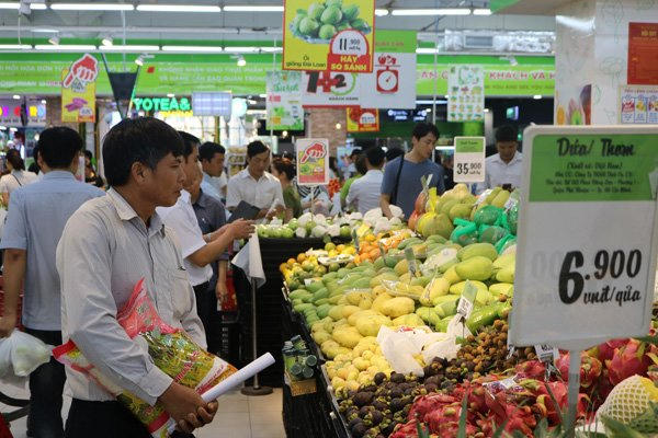 Tổng mức bán lẻ hàng hóa và doanh thu dịch vụ tiêu dùng tăng 9,6%