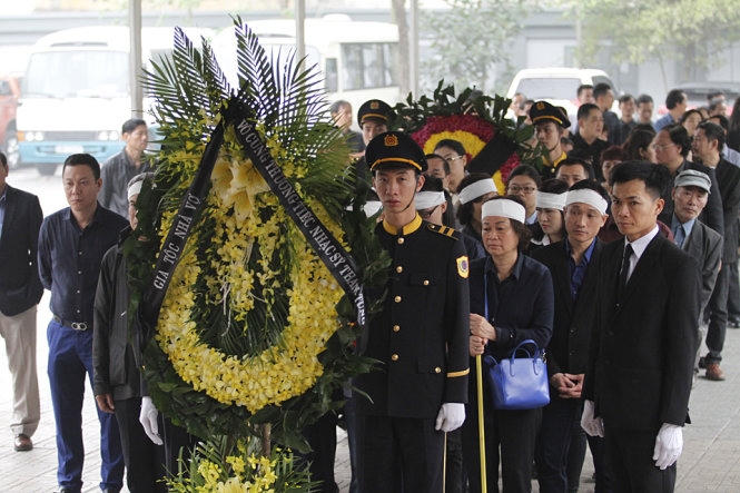 Gia đình và thân nhân nhạc sĩ Thanh Tùng. Ảnh Tuổi trẻ