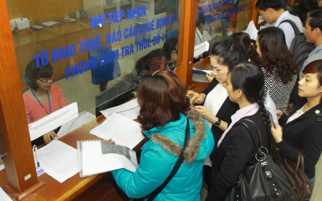 Slide - Điểm tin thị trường: Ngành thuế có gần 40.000 tỷ nợ khó thu