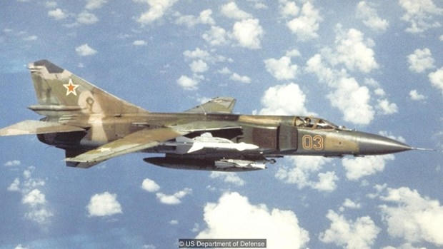 Thập niên 1980, chiếc MiG-23 của Liên Xô bị rơi sau khi một động cơ bị hỏng.