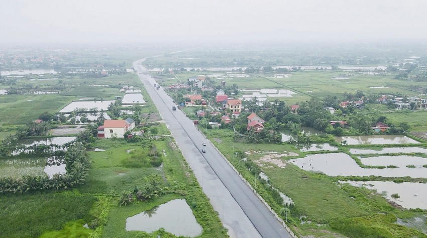Dự án đầu tư xây dựng mở rộng tuyến đường bộ ven biển, đoạn qua địa bàn Hải Phòng đến tỉnh Thái Bình vẫn chậm tiến độ.