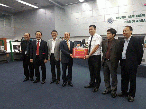 Đoàn công tác Bộ GTVT và Ủy ban ATGT quốc gia chúc Tết Tổng công ty Quản lý bay VN (VATM) tại ACC Hà Nội