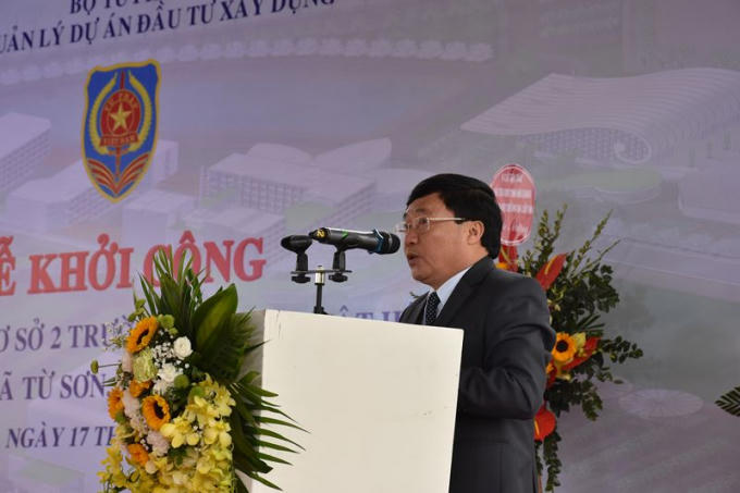 Giám đốc Ban Quản lý dự án Nguyễn Tiến Hưng cho biết, hiện tại cơ sở vật chất của Trường ĐH Luật tại số 87 Nguyễn Chí Thanh không đáp ứng đủ điều kiện về cơ sở vật chất, không gian học tập, đào tạo và nghiên cứu tầm quy mô đã đề ra