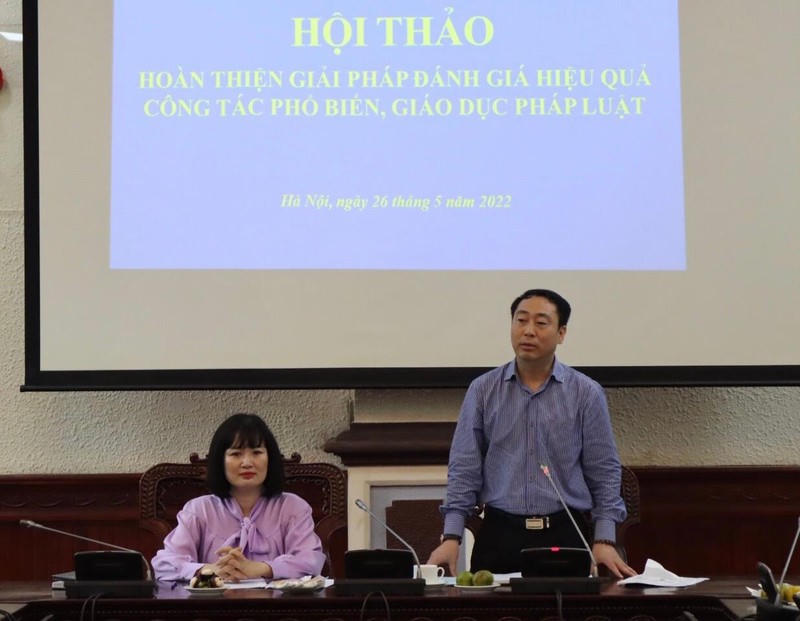 Vụ trưởng Vụ Phổ biến, giáo dục pháp luật Lê Vệ Quốc phát biểu kết luận.