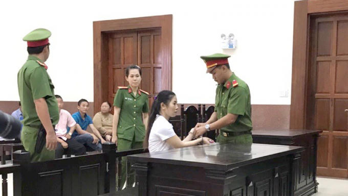 Anh18.