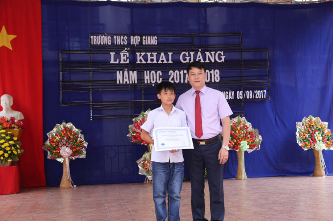 Chủ tịch UBND tỉnh Cao Bằng: Các em là niềm tin gửi gắm của các cấp và chính quyền địa phương