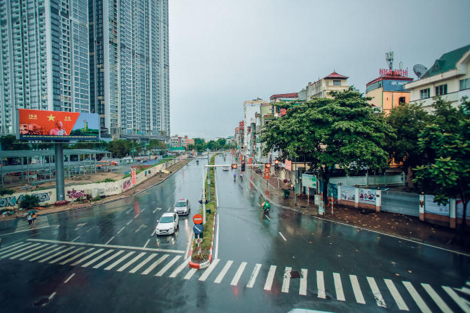 Đường Kim Mã vắng bóng người qua lại.