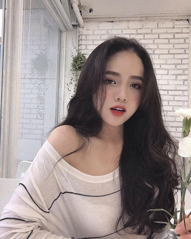 Ngoài đam mê trở thành tiếp viên, Thiện Mỹ còn có sở thích đọc sách, làm quen với nhiều người bạn mới, đi chơi cùng bạn bè. Thiện Mỹ tự nhận mình là người hướng ngoại. (Ảnh: FBNV)