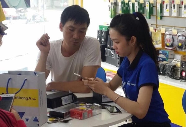 Anh Trần Văn Tr. tại Viễn Thông A sáng nay.(Ảnh VTA)