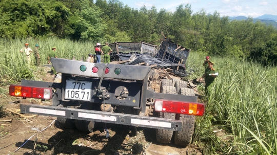 Hiện trường vụ tai nạn (Ảnh: Đào Tiên - báo Lao Động)