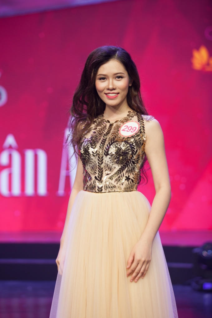 Chi Bảo, Xuân Bắc bảo vệ cho thí sinh Hoa hậu Việt Nam 2016 trước sự công kích của Trấn Thành