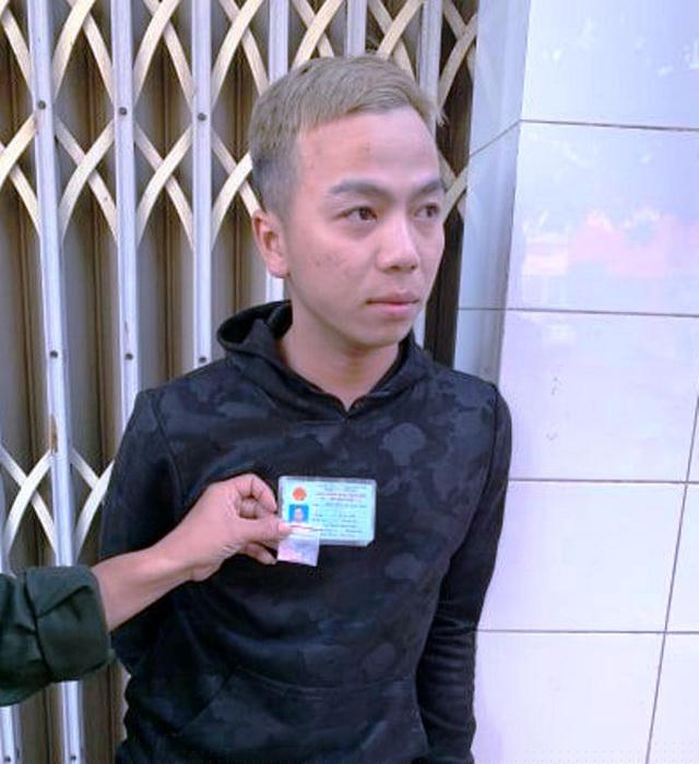 Đối tượng Nguyễn Hùng Lâm bị lực lượng chức năng tạm giữ.
