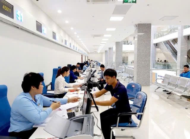 Tình Quảng Ninh công khai đường dây nóng tiếp nhận phản ánh cán bộ vòi vĩnh tiền doanh nghiệp.