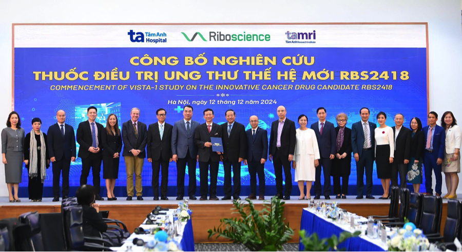 Lễ công bố dự án nghiên cứu thuốc miễn dịch đường uống điều trị ung thư VISTA-1 tại Bệnh viện Đa khoa Tâm Anh Hà Nội. Ảnh: Việt Linh.
