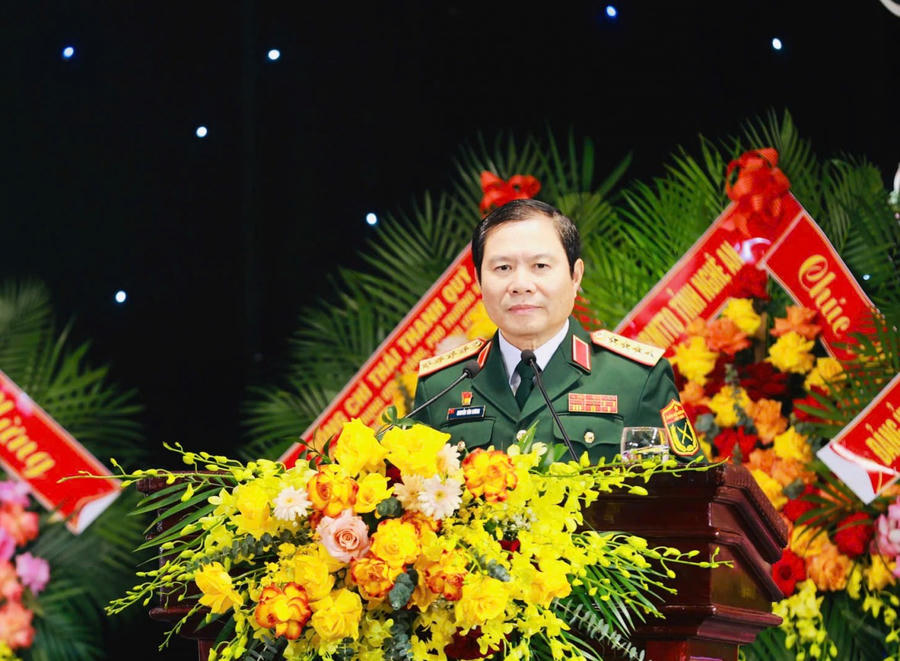Đại tướng Nguyễn Tân Cương - Tổng Tham mưu trưởng Quân đội Nhân dân Việt Nam - Thứ trưởng Bộ Quốc phòng phát biểu tại buổi lễ.