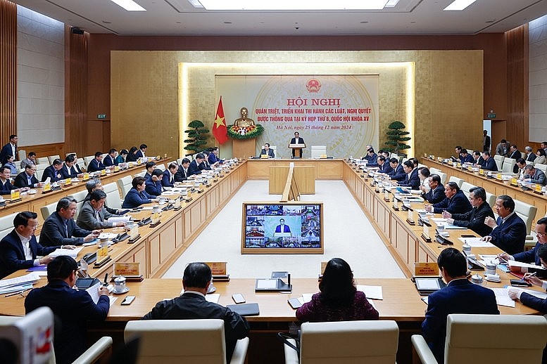 Toàn cảnh hội nghị.
