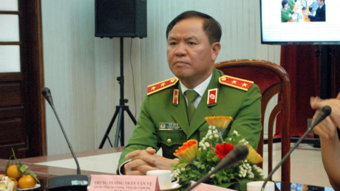 Trung tướng Trần Văn Vệ