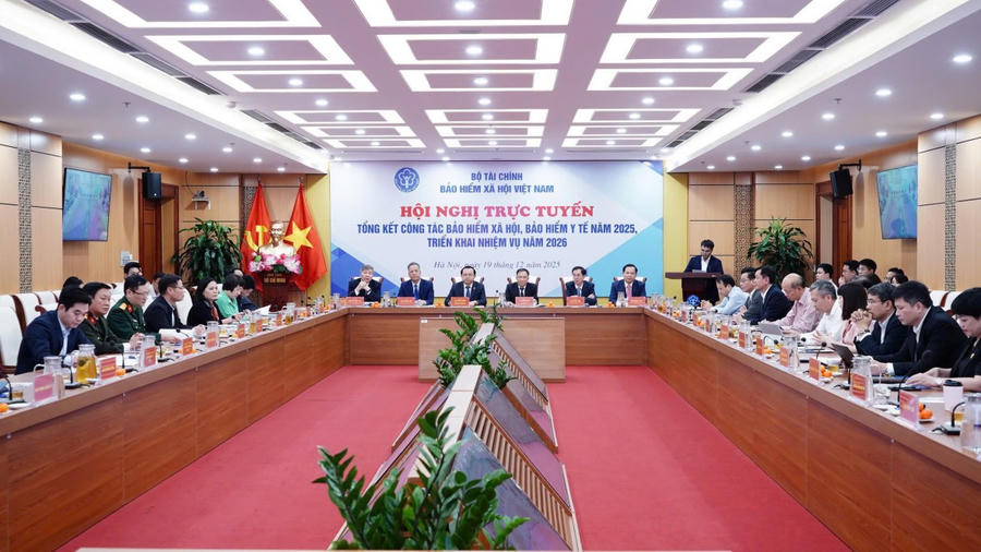 Toàn cảnh hội nghị.