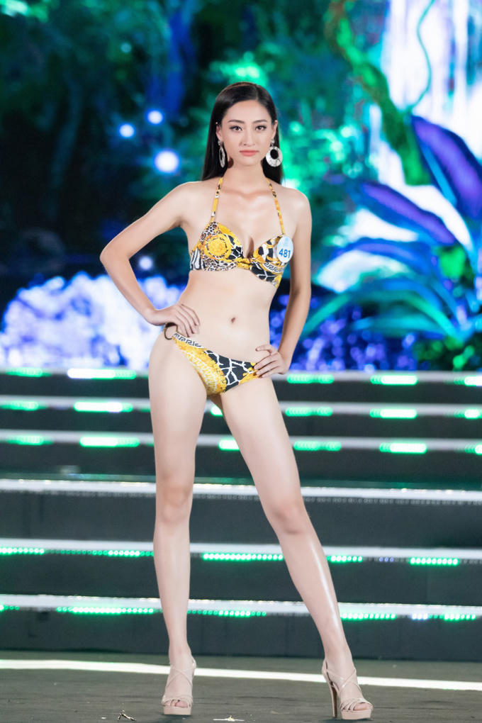 Đường cong nóng bỏng của
