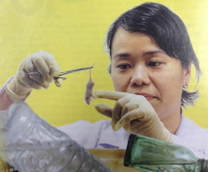 Thạc sĩ công nghệ sinh học Nguyễn Thị Công Dung – Trưởng nhóm Nghiên cứu huyết thanh, khoa Vi sinh miễn dịch, Viện Pasteur TP.HCM