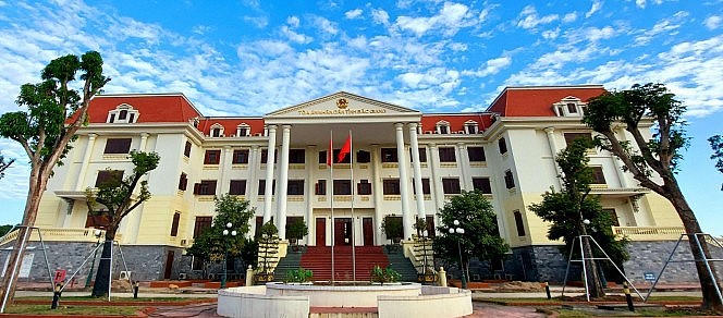Trả hồ sơ điều tra bổ sung vụ “Lừa đảo chiếm đoạt tài sản” ở Bắc Giang. Ảnh C.K