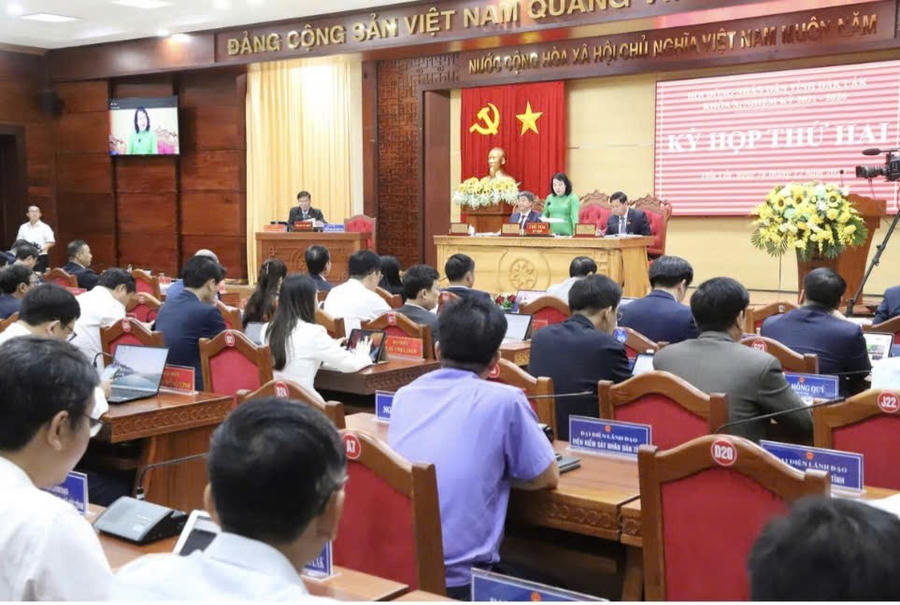 Kỳ họp thứ hai HĐND tỉnh Đắk Lắk Khóa X. Ảnh: Công Lý