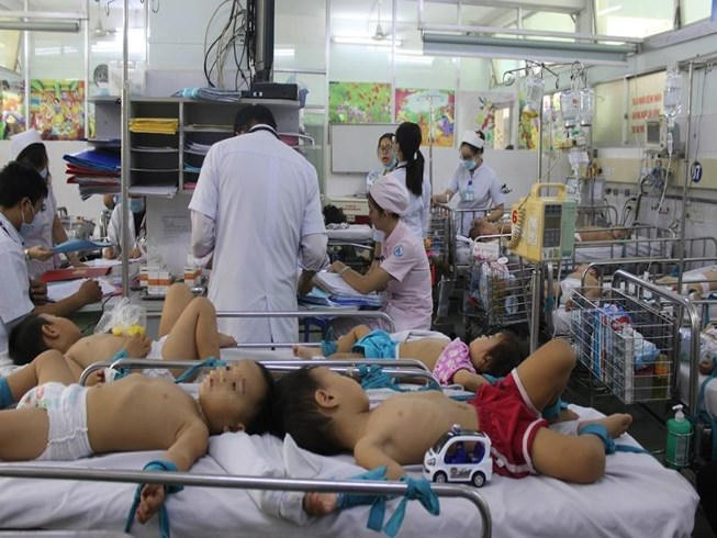 Số lượng trẻ mắc tay chân miệng đang có dấu hiệu gia tăng.