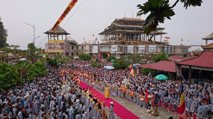 Lễ hội Quán Thế Âm 19/2 - Ngũ Hành Sơn diễn ra tại chùa Quán Thế Âm, thuộc ngọn Kim Sơn của Khu Danh thắng Ngũ Hành Sơn.