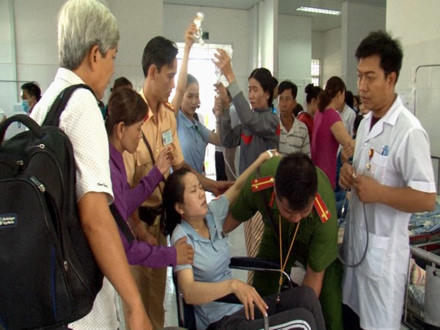 Dù các đơn vị tận tình ứng cứu...