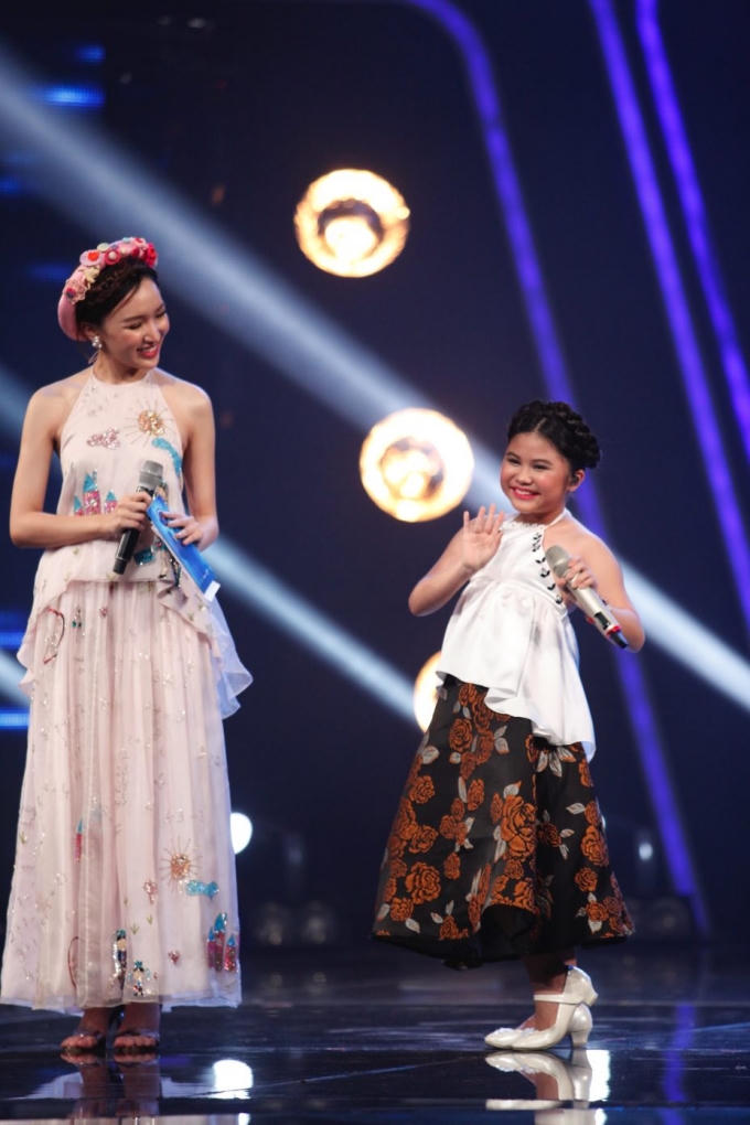 Vietnam Idol Kids: Hồ Văn Cường hò về Tiền Giang khiến giám khảo tan chảy