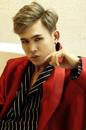 Mỹ nam Hồ Đức Lợi trở lại showbiz với nghệ danh LOY