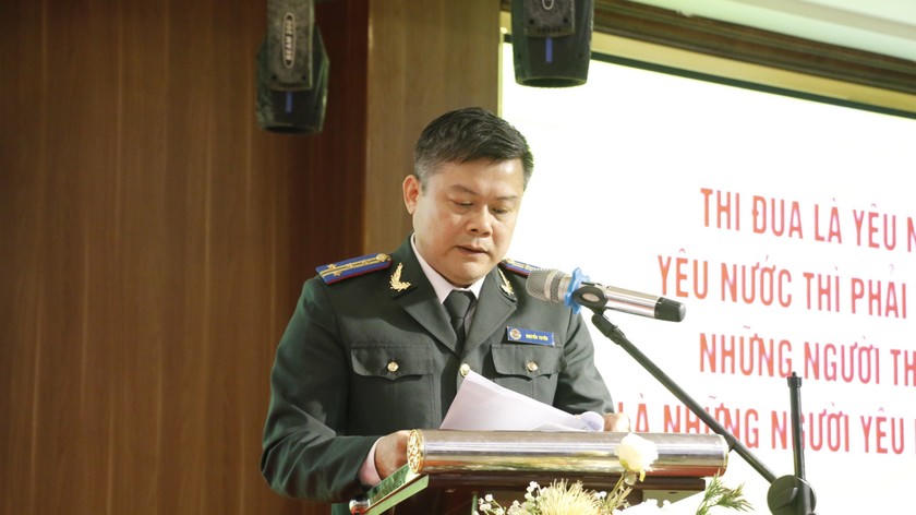 Ông Nguyễn Tuyên, Cục trưởng cục THADS tỉnh Tuyên Quang phát biểu tại Hội nghị.