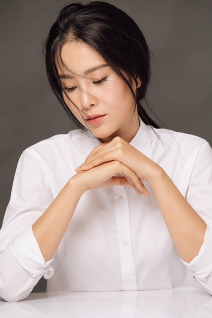 Nam Em lọt vào danh sách Top 50 hoa hậu đẹp nhất năm 2016