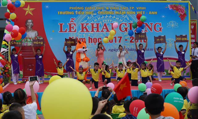 Các cơ sở giáo dục phải công khai số điện thoại, hộp thư điện tử của thanh tra nhà nước cấp huyện, thanh tra Sở GD&amp;ĐT để phụ huynh phản ánh tình trạng lạm thu.