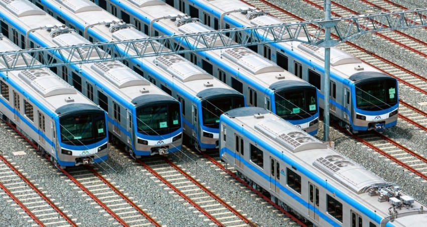 Hình ảnh tuyến Metro số 1 (Bến Thành – Suối Tiên) dài 19,7 km đã đi vào vận hành năm 2024.