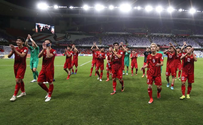 ĐT Việt Nam nghẹt thở lấy vé vào vòng loại trực tiếp.