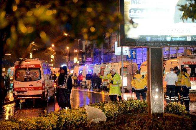 Hiện trường xảy ra vụ xả súng tại Istanbul đêm giao thừa. (Ảnh: Reuters)