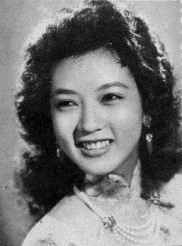 Nghệ sĩ Thanh Nga thời xuân sắc.