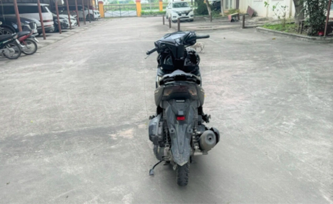 Chiếc xe máy V.H.Q. cho người chưa có bằng lái mượn đã gây tai nạn giao thông (Ảnh: Công an Ninh Bình).