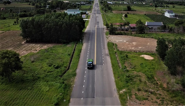 tuyen-tranh-quoc-lo-55-nhin-tu-tren-cao-4