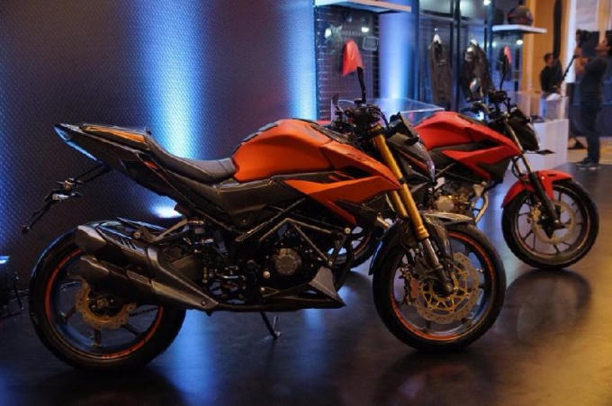 Honda CB150R StreetFire 2018