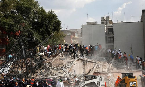 Mexico để quốc tang ba ngày sau động đất 7,1 độ Richter