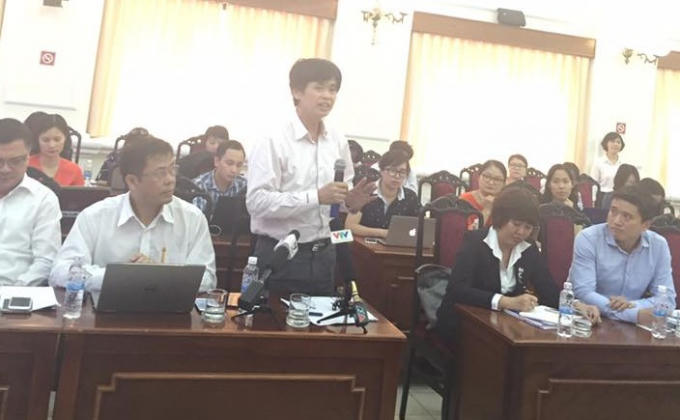 Ông Nguyễn Bá Minh, Vụ trưởng Vụ Giáo dục Mầm non phát biểu tại cuộc họp của Bộ GD-ĐT.