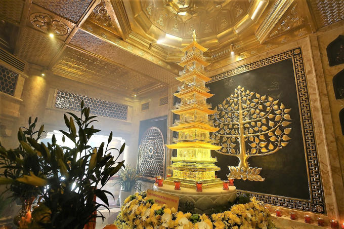 Theo văn hóa Phật giáo, xá lợi Phật là “Phật bảo”, “Pháp bảo” của nhà Phật, giống như một nước có ấn, kiếm của vua là “quốc bảo” của một triều đại vậy. Chính vì vậy, Phật bảo luôn được giữ gìn tôn nghiêm với tấm lòng thành kính nhất.